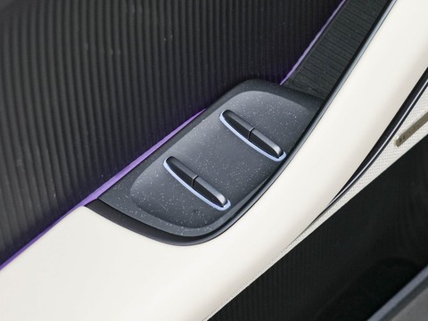 NIO ET5 — China electric EV for export — photo 14