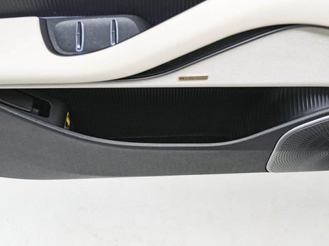 NIO ET5 — China electric EV for export — photo 15