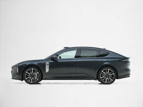 NIO Wei LaiET5 — China electric EV for export — photo 4