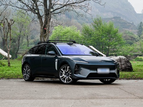 NIO ET5T — China electric EV for export — photo 3