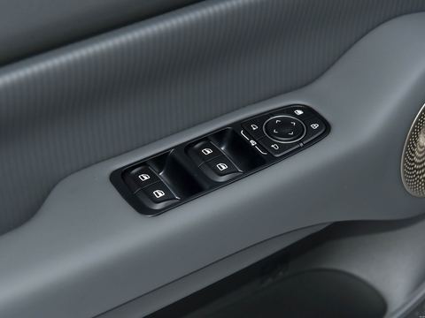 Ora Ou La5 EV — China electric EV for export — photo 13