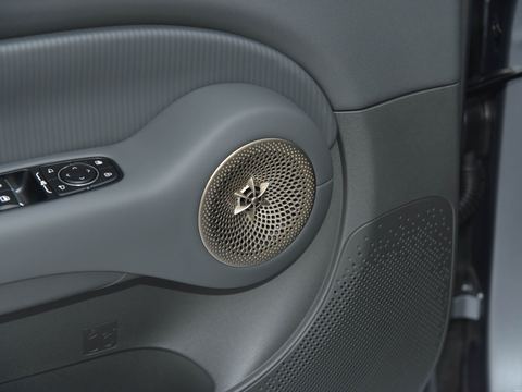 Ora Ou La5 EV — China electric EV for export — photo 15