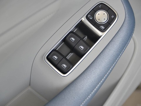 Feifan ER6 — China electric EV for export — photo 13