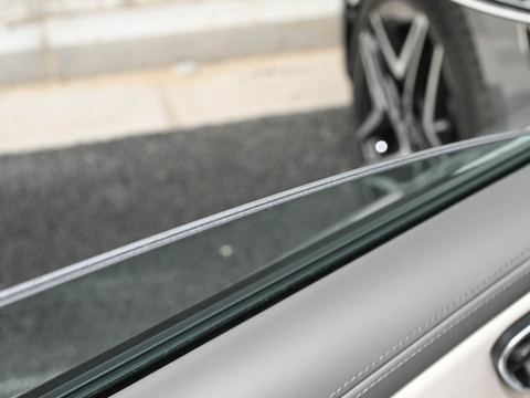 Roewe Fei FanF7 — China electric EV for export — photo 12