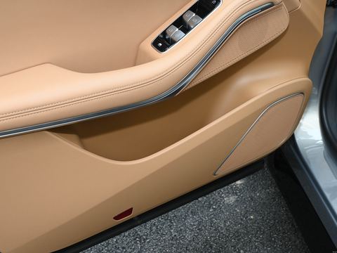 Roewe Fei FanR7 — China electric EV for export — photo 16