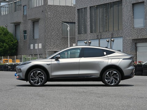 Feifan R7 — China electric EV for export — photo 4