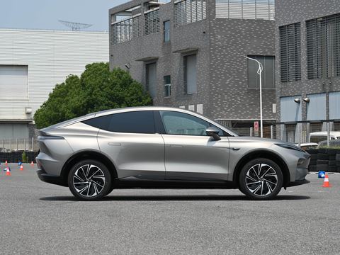 Roewe Fei FanR7 — China electric EV for export — photo 8