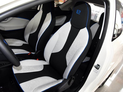 Roewe E50 — China electric EV for export — photo 9
