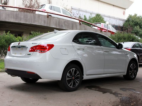 Roewe e550 — China plug-in hybrid EV for export — photo 6