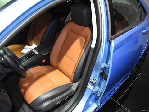 Roewe e550 — China plug-in hybrid EV for export — photo 9