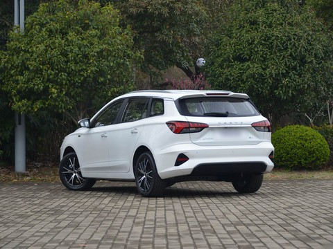 Roewe Ei5 — China electric EV for export — photo 7