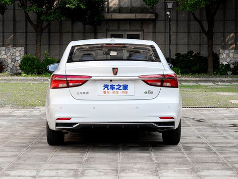 Roewe Rong Weii6 — China electric EV for export — photo 6