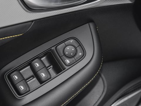 Roewe Rong Weii6 MAX — China electric EV for export — photo 16