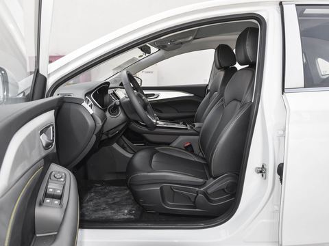 Roewe Rong Weii6 MAX — China electric EV for export — photo 9