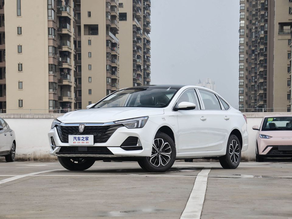 Roewe Rong Weii6 MAX export to Kazakhstan — China EV for export