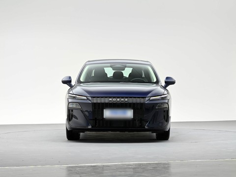 Roewe M7 DMH — China plug-in hybrid EV for export — photo 2