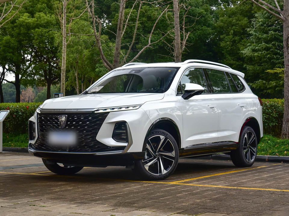Roewe RX5 eMAX — China plug-in hybrid EV for export