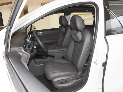 SAIC H Shang JieH5 — China electric EV for export — photo 10