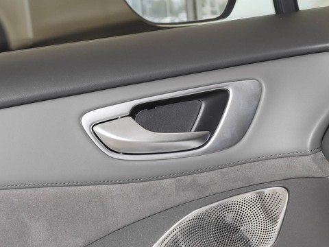 SAIC H H5 — China electric EV for export — photo 13