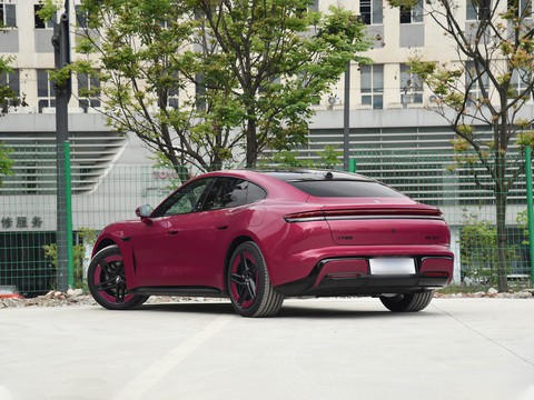 SAIC H Z7 — China electric EV for export — photo 5