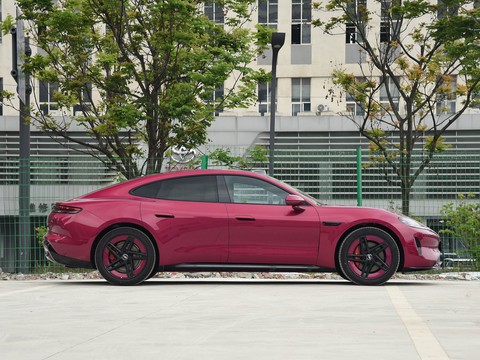SAIC H Z7 — China electric EV for export — photo 8