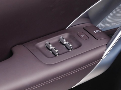 SAIC H Z7T — China electric EV for export — photo 14