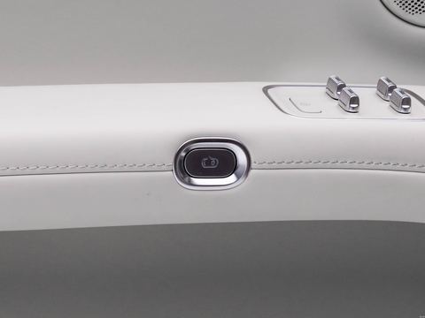 Stelato Xiang JieS9 — China electric EV for export — photo 13