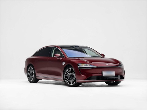 Stelato S9 — China electric EV for export — photo 3