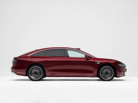 Stelato S9 — China electric EV for export — photo 8