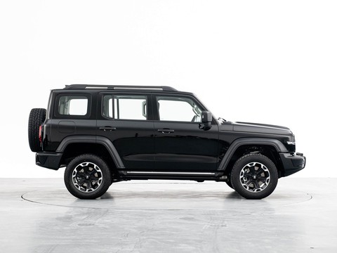 Tank 300 Hi4-T — China plug-in hybrid EV for export — photo 8