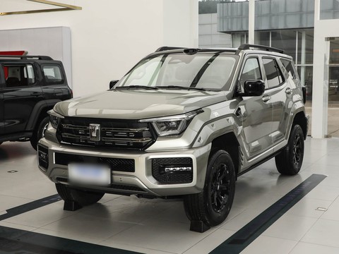 Tank 400 Hi4-T — China plug-in hybrid EV for export