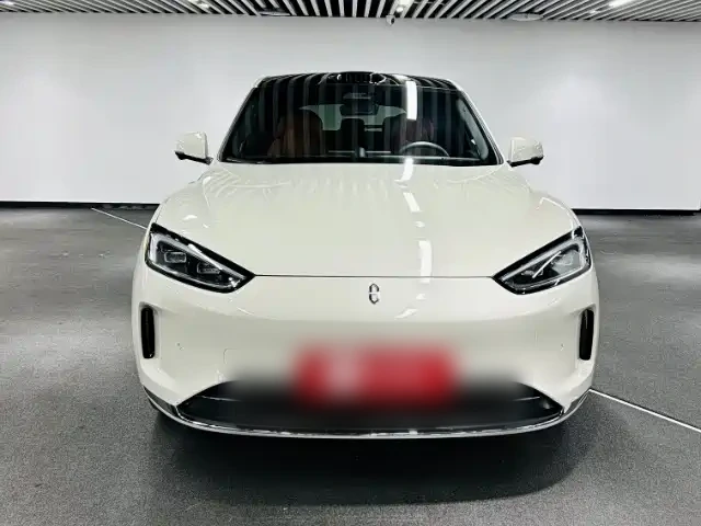2025 AITO M5 EREV Ultra AWD — used China EV for export (2025) — photo 2