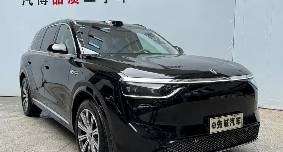 2026 AITO M8 — used China EV for export (2026) — photo 3