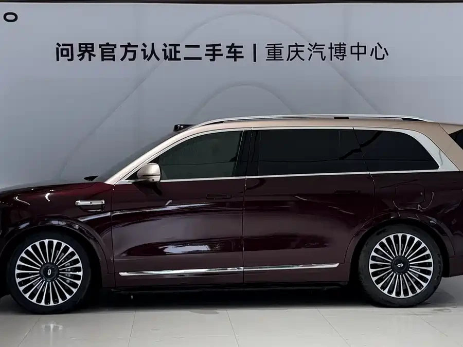 2025 AITO M9 EREV Ultra 52kWh 5-Seat — used China EV for export (2025) — photo 4