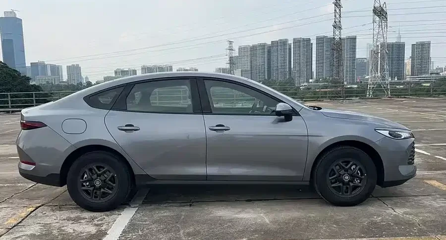 2026 BYD Qin PLUS — used China EV for export (2026) — photo 2