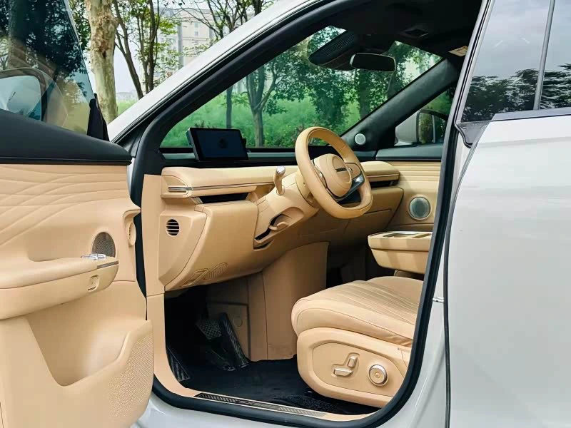 2024 BYD Yuan — used China EV for export (2024) — photo 4