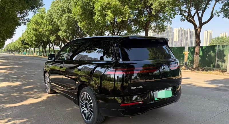 2025 Denza N8L — used China EV for export (2025) — photo 5