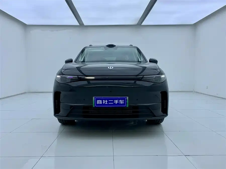 2026 Leapmotor C16 EREV 280 LiDAR 6-Seat — used China EV for export (2025) — photo 2