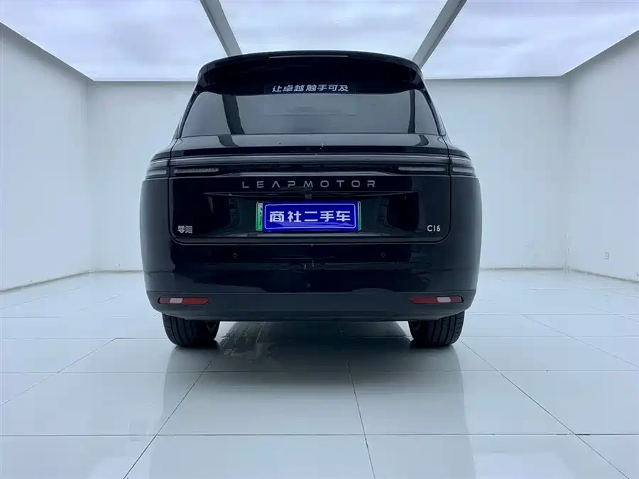 2026 Leapmotor C16 EREV 280 LiDAR 6-Seat — used China EV for export (2025) — photo 4