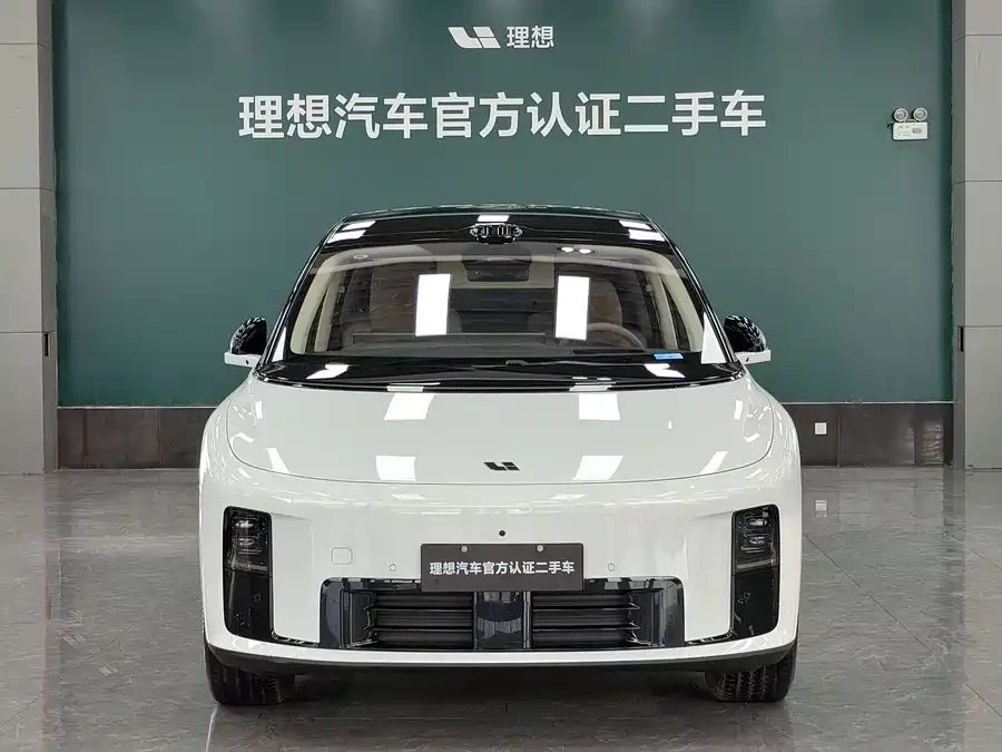 2025 Li Auto i8 Standard — used China EV for export (2025) — photo 2