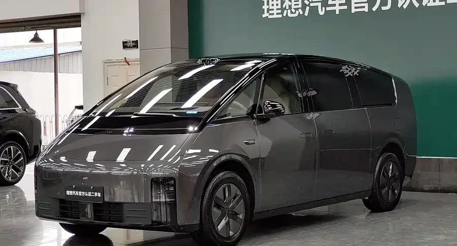2025 Li Auto MEGA — used China EV for export (2025)