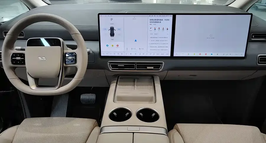 2025 Li Auto MEGA — used China EV for export (2025) — photo 5