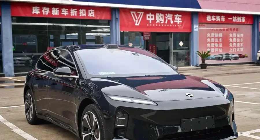 2025 NIO ET5T — used China EV for export (2025) — photo 3