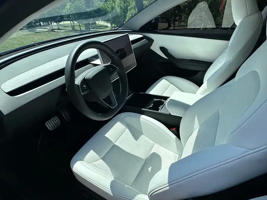 2024 Tesla Model 3 Rear-Wheel Drive — used China EV for export (2024) — photo 4