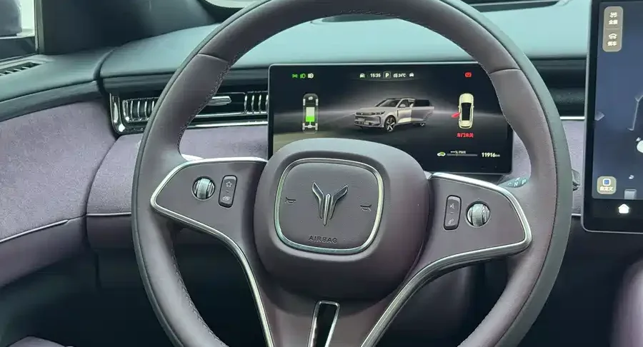 2026 Voyah FREE — used China EV for export (2026) — photo 3