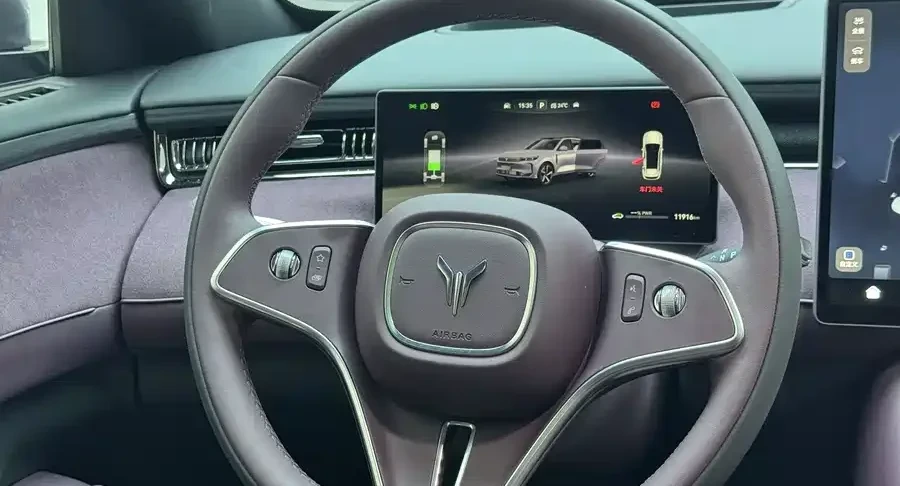 2026 Voyah FREE — used China EV for export (2026) — photo 3