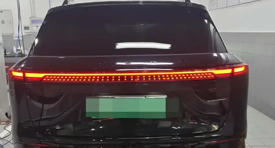 2025 Xpeng G9 — used China EV for export (2025) — photo 3