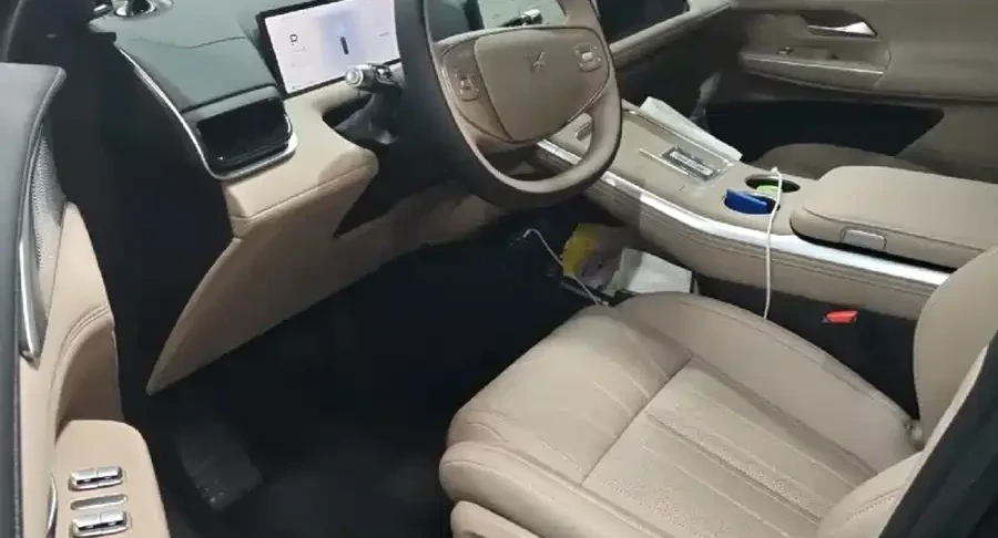 2025 Xpeng G9 — used China EV for export (2025) — photo 6