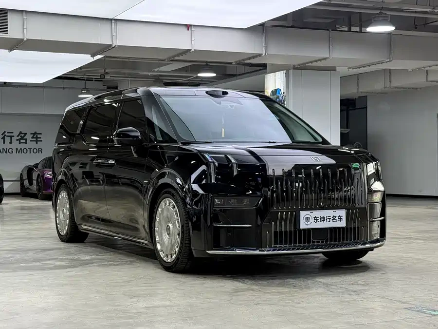 2024 Zeekr 009 Glory — used China EV for export (2024) — photo 3