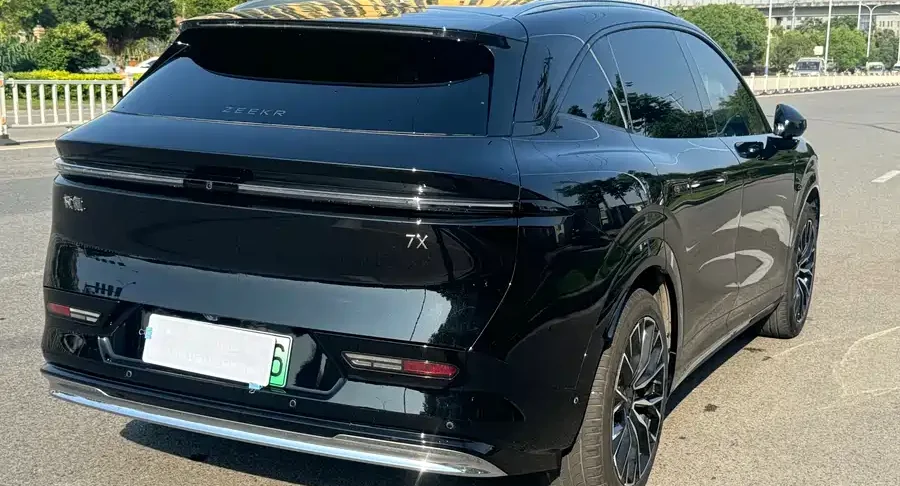 2025 Zeekr 7X — used China EV for export (2025) — photo 4